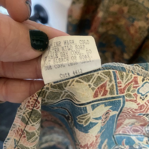 Pau Hana button down - Picture 4 of 5